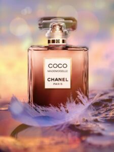 Coco Mademoiselle : Le Parfum Iconique de Chanel Expliqué - Mon Guide Complet 2026 3 chanel's coco mademoiselle