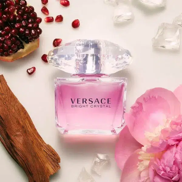 Meilleur Dupe Versace Bright Crystal 2025 : Votre Guide Complet des Alternatives Abordables et Authentiques 10 dupe versace bright crystal