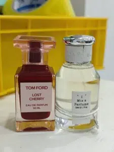 Comment choisir le meilleur dupe zara Lost Cherry ? Au-delà de Zara, les secrets de la parfumerie dévoilés 2 Test de concentration et de tenue entre un parfum cerise haut de gamme et un dupe premium fabriqué en usine.
