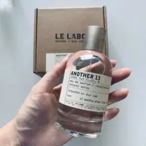 Différence de concentration entre une Eau de Toilette de fast-fashion type Zara et l'alternative haute tenue IMIXX Cologne.